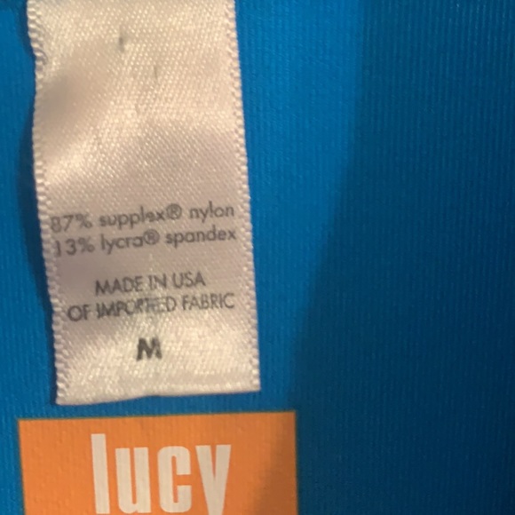 Lucy Active Jacket Size Medium - Picture 7 of 7